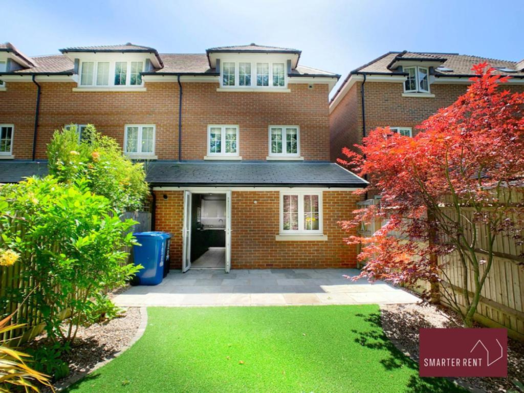 Maidenhead, Leander - 3 Bedroom - Parking & Garden Eksteriør bilde